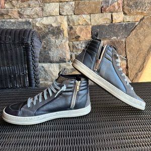 P448 size 39 vintage Italian leather high top sneakers